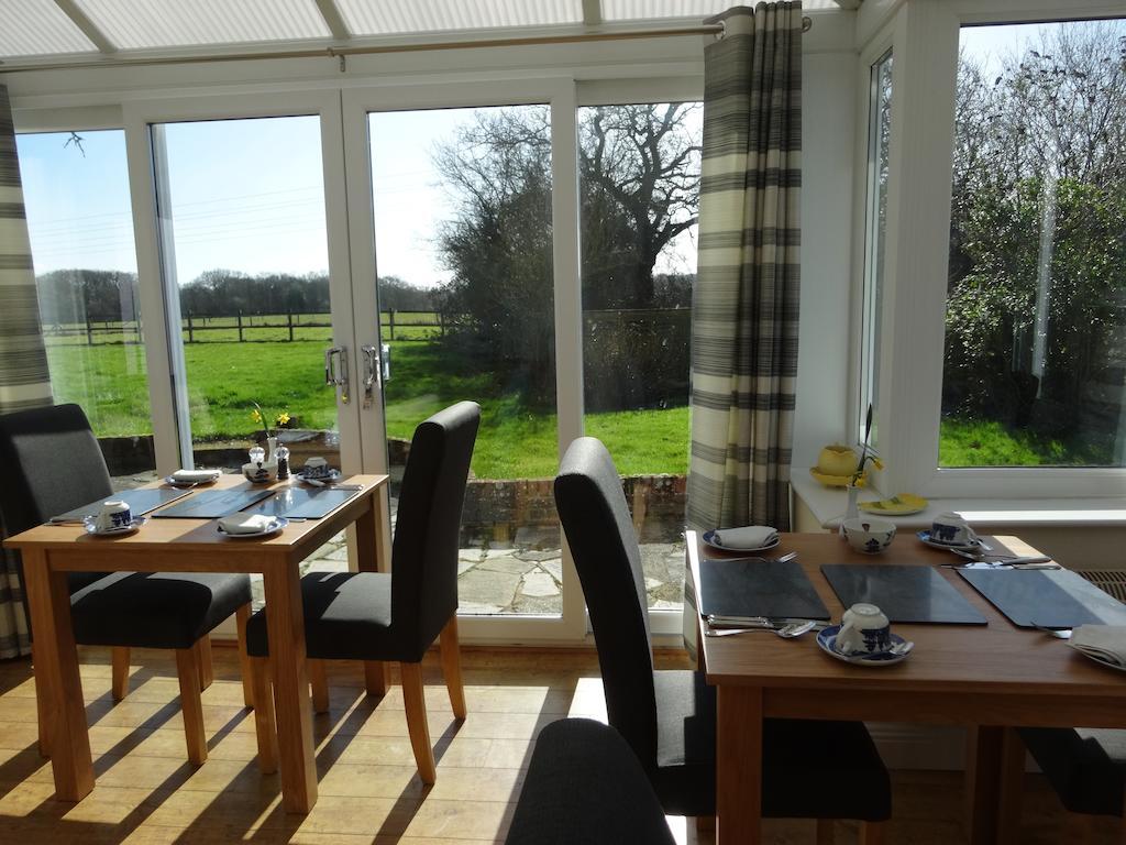 Hunters Croft Bed and Breakfast Sway Buitenkant foto